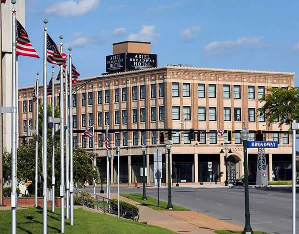 Ariel Broadway Hotel - Lorain, OH
