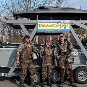 duck-hunting-charter-guide-E1